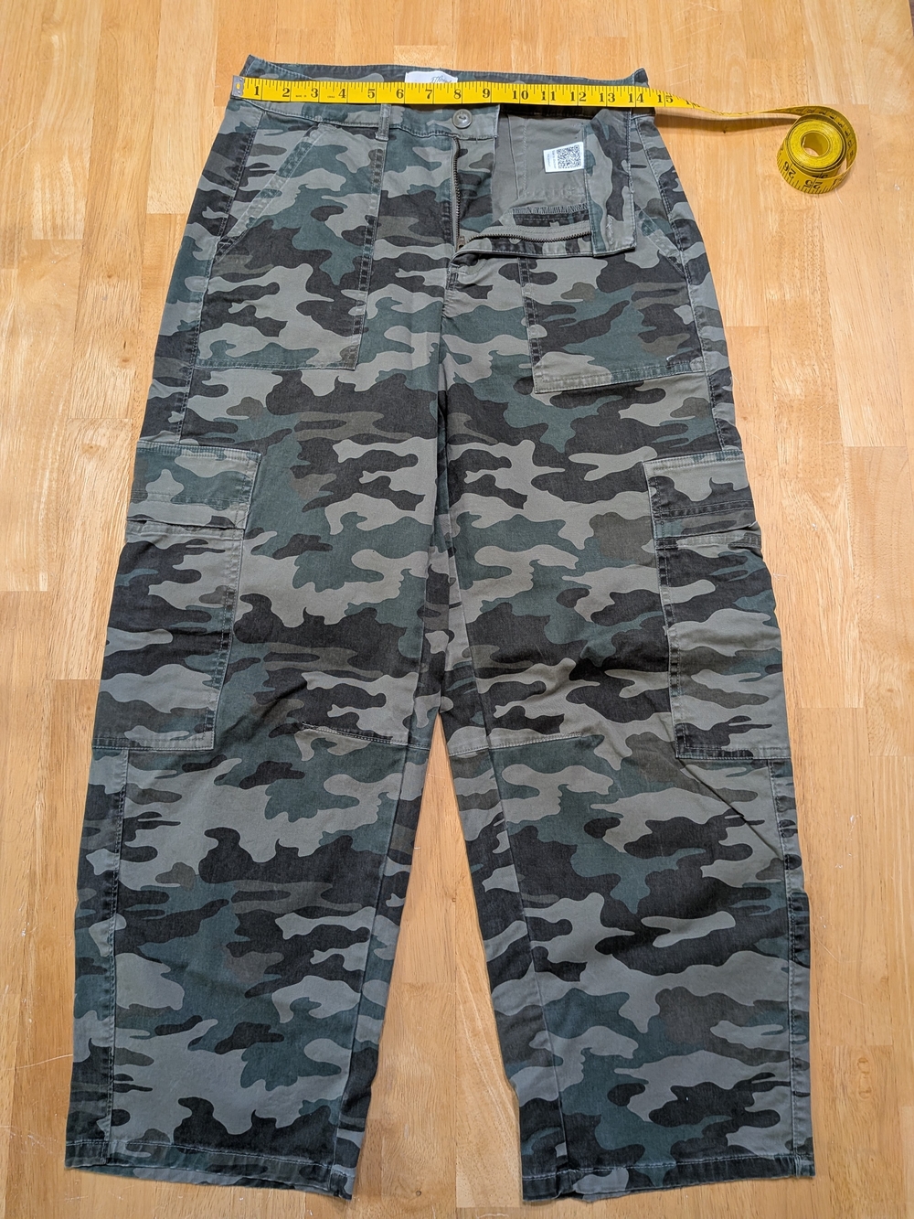 Universal Thread Barrel Fit Camouflage Cargo Pants - Olive Camo